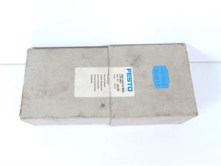 ik-industry/pd/festo-drucksensor-sde1-d10-g2-ms6-c-p1-m12-192766-unused-und-ovp-79415-2.jpg