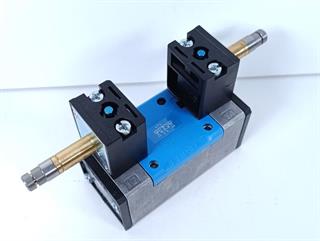 ik-industry/pd/festo-magnetventil-jmn1h-52-d-1-c-159690-unused-und-ovp-79423-4.jpg