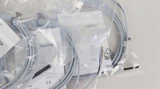festo-sme-8m-24v-naeherungsschalter-unbenutzt-und-ovp-59391-1.jpg