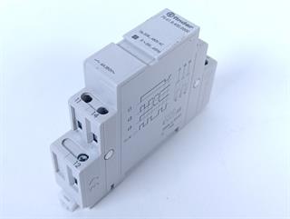 finder-706184000000-ueberwachungsrelais-6a-250v-neuwertig-82486-1.jpg
