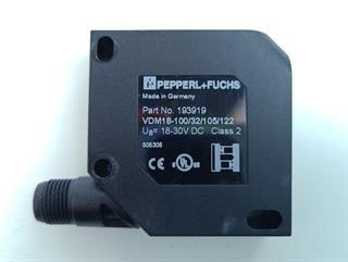 ik-industry/pd/pepperlfuchs-vdm18-10032105122-distanzsensor-unused-und-ovp-81377-7.jpg