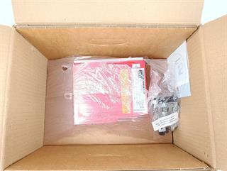 ik-industry/pd/sew-eurodrive-umrichter-mc07b0008-5a3-4-s0-400v-075kw-unused-und-ovp-79818-3.jpg