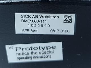 ik-industry/pd/sick-dme5000-111-laser-distanzsensor-1022949-top-zustand-81045-6.jpg