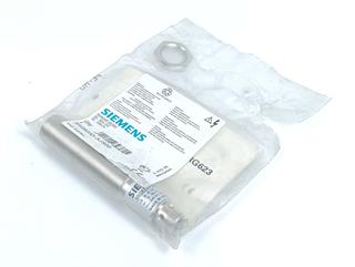 ik-industry/pd/siemens-3rg62-33-3js00-ultraschalltaster-3rg6233-3js00-unused-und-ovp-80953-2.jpg