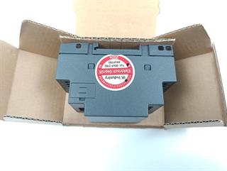 ik-industry/pd/siemens-logo-am2-6ed1-055-1ma00-0ba2-dc1224v-fs-08-tested-und-unused-und-ovp-79231-4.jpg