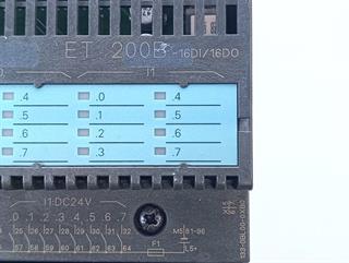 ik-industry/pd/siemens-simatic-et-200b-16di16do-6es7-133-0bl00-0xb0-top-zustand-82575-4.jpg