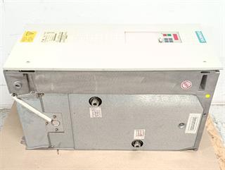 ik-industry/pd/siemens-simovert-wechselrichter-6se7024-7td51-1aa1-z-e-stc-cumc-adb-tested-81726-2.jpg