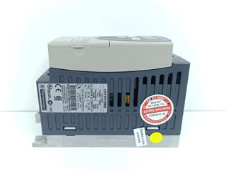 ik-industry/pd/telemecanique-atv11pu12m2e-230v-055-kw-tested-und-top-zustand-81613-2.jpg