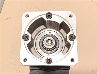 ik-industry/pd/vogel-mksh-8-idnr-291392-i2400-kegelstirnradtriebe-top-zustand-82367-4.jpg