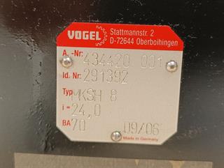 ik-industry/pd/vogel-mksh-8-idnr-291392-i2400-kegelstirnradtriebe-top-zustand-82370-5.jpg