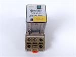 finder-6013-10a-250v-releco-s3-sg-case-broken-gehaeuse-gebrochen-78034-2.jpg