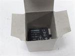 siemens-3rt1926-1tr00-ueberspannungsbegrenzer-24v-unused-ovp-72504-2.jpg