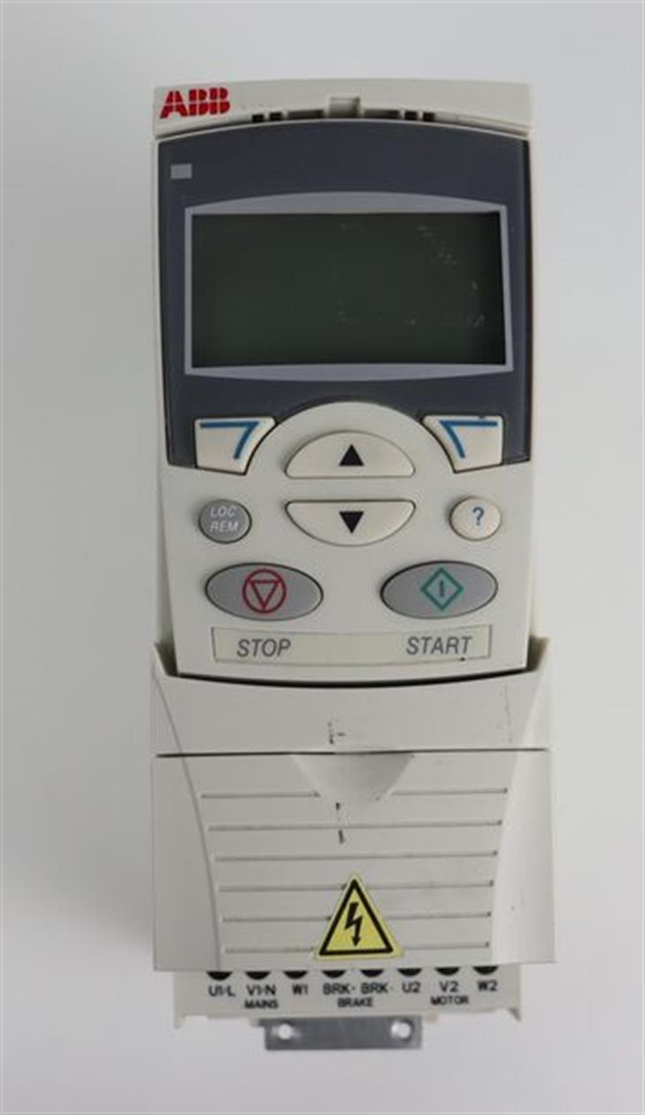 abb-acs350-03e-01a9-4-inverter-drive-055kw-top-zustand-61723-3.jpg