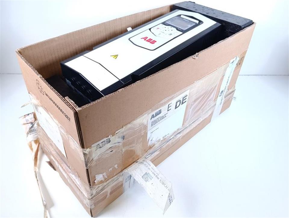 ABB ACS880-01-017A-3 ACS880-01-017A-3 TESTED & UNUSED OVP