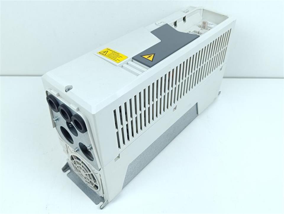 abb-asc580-01-025a-4-fequensumrichter-v-20400-tested-und-top-zustand-83231-1.jpg