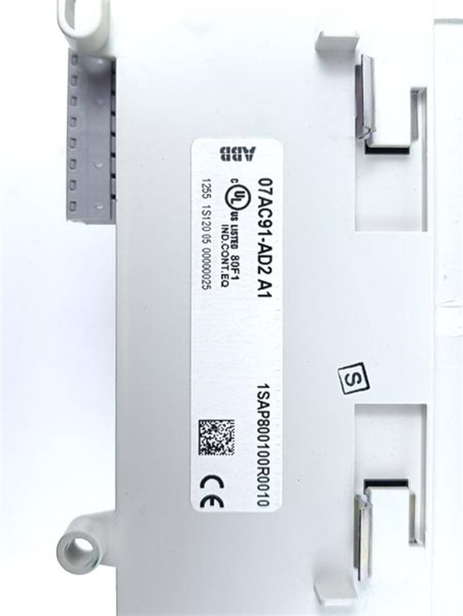 ABB AX522 D2 1SAP240700R0001 + 1SAP800100R0010 07AC91-AD2 A1 NEUWERTIG