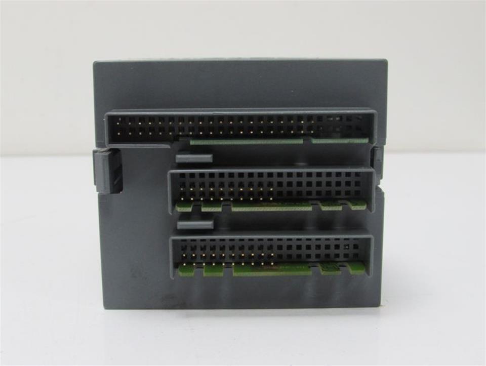 abb-ci590-ci590-cs31-ha-a1-1sap221100r0001-cs31-redundant-bus-module-neuwertig-76948-3.jpg