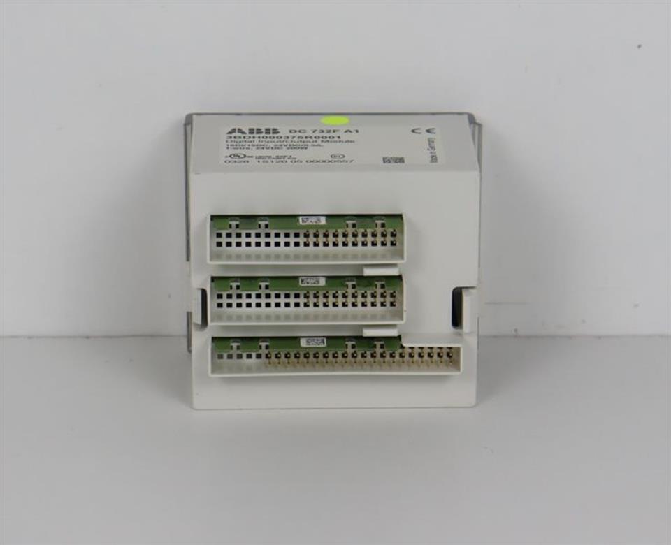 abb-dc-732f-a1-digital-inputoutput-module-3bdh000375r0001-top-zustand-61848-3.jpg
