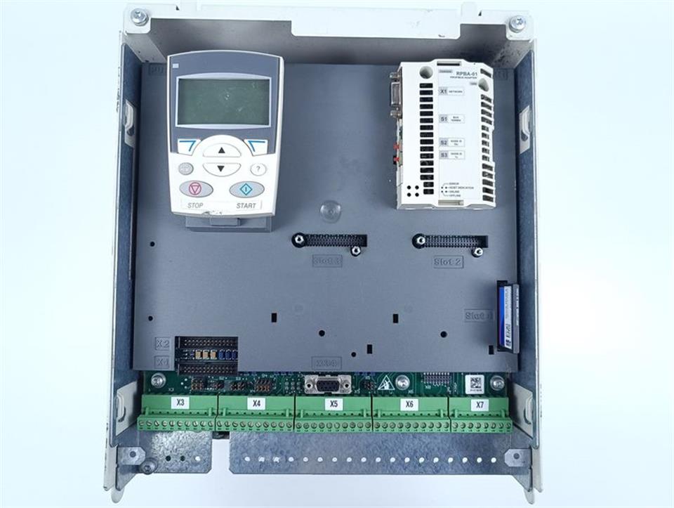 abb-dcs-800-dcs800-s02-0200-04-aprdcs-cp-p-sdcs-mem-8-tested-und-top-zustand-83559-2.jpg