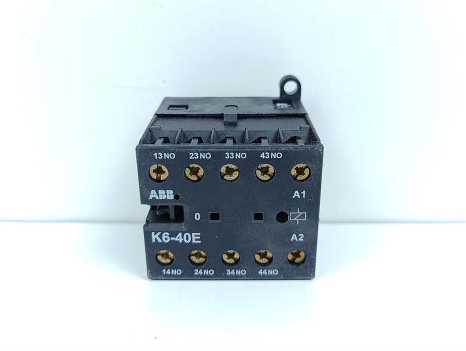 abb-k6-hilfsschuetz-k6-40e-unused-80899-2.jpg
