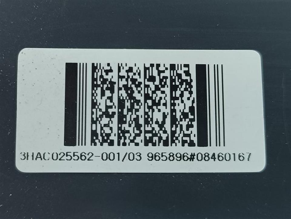 abb-robotics-irc5-controller-3hac025562-00103-top-zustand-78344-3.jpg