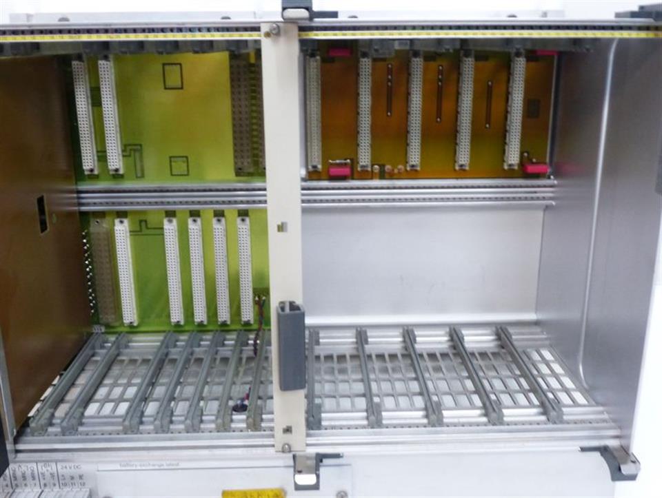 aeg-dta-101-7328-042233850-central-rack-w-bitbus-io-top-zustand-50650-2.jpg