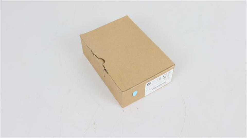 allen-bradley-25-comm-p-communication-profibus-ser-a-pn-172158-unused-und-ovp-59716-1.jpg