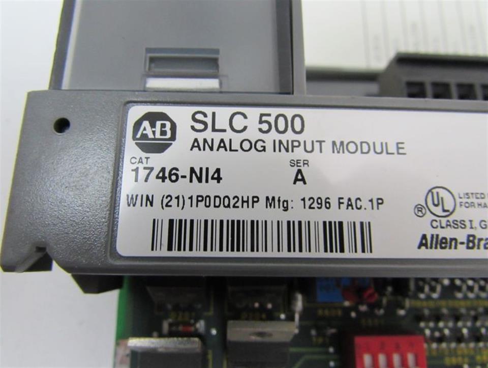 allen-bradley-slc-500-1746-ni4-analog-input-module-ser-a-top-zustand-54317-4.jpg