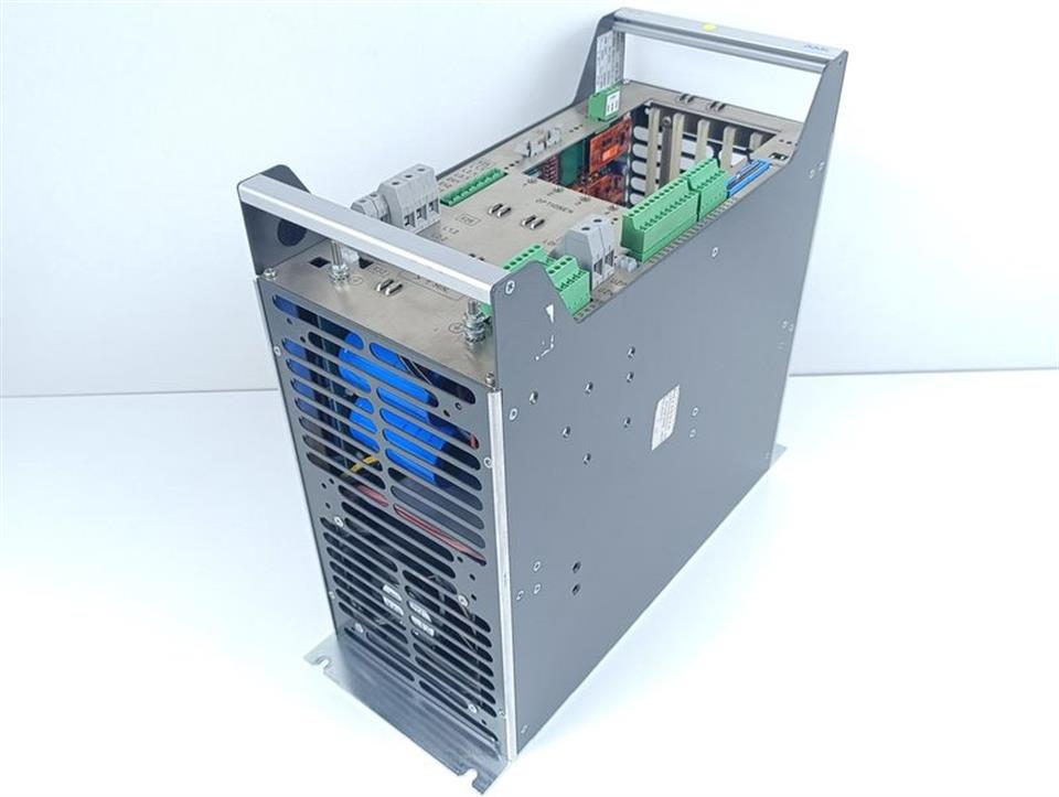 amk-amkasyn-az-20-ob-servo-drive-vers-0107-top-zustand-83352-1.jpg