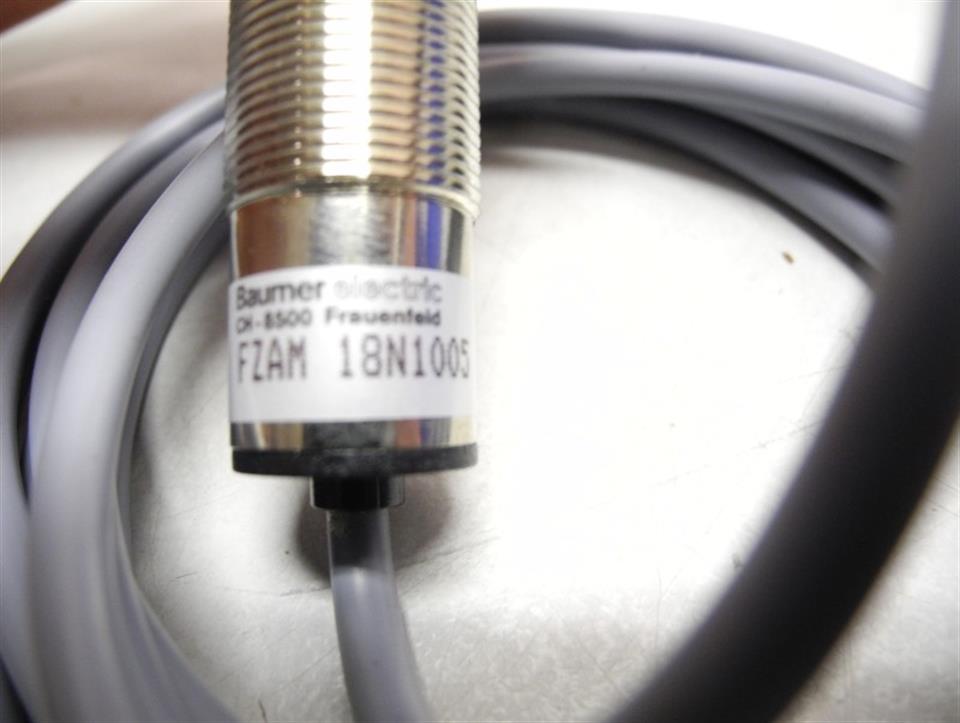 baumer-electric-fzam-18n1005-sensor-unused-76422-2.jpg