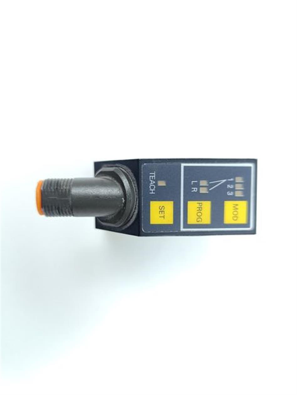 baumer-electric-zeilensensor-poscon-zadm-022k571404262-top-zustand-80655-3.jpg