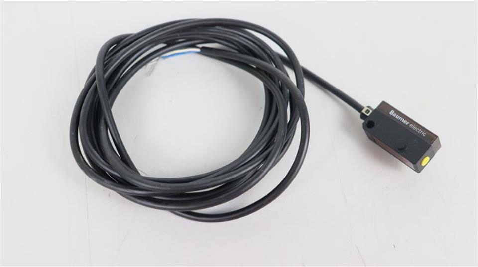 baumer-fhdk-10p5101-reflektions-lichttaster-neuwertig-59474-2.jpg