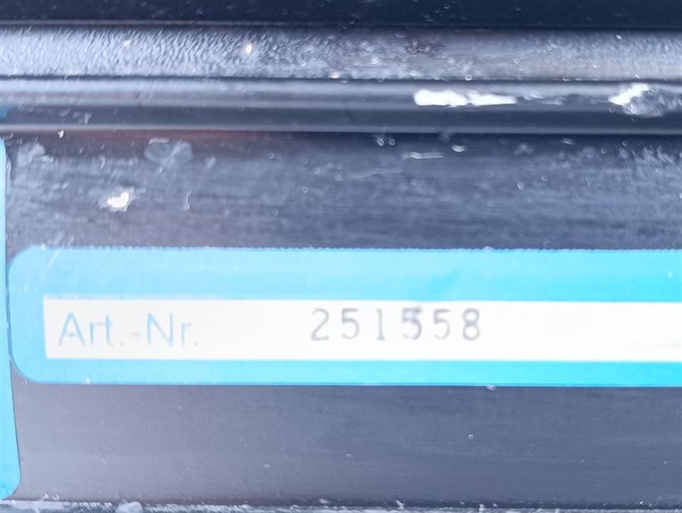 baumueller-ds-56-l-servomotor-27-kw-2000-min-1-nr-00204741h-artnr-251558-79608-5.jpg