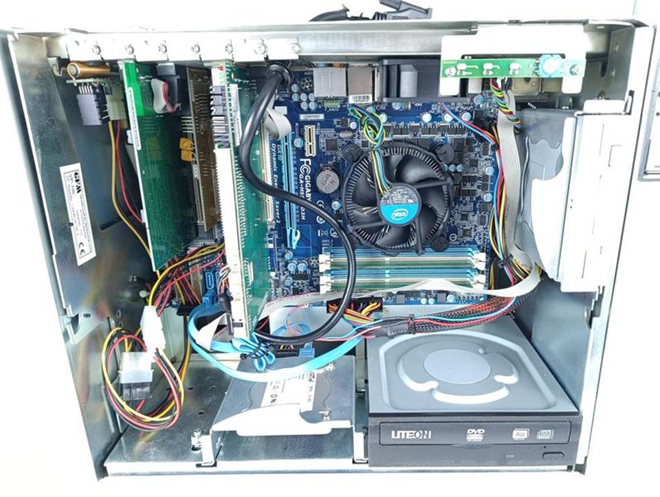 Beckhoff C6140 FC GIGABYTE GA-H55-UD3H BECKHOFF CP9035 TESTED & TOP ZUSTAND