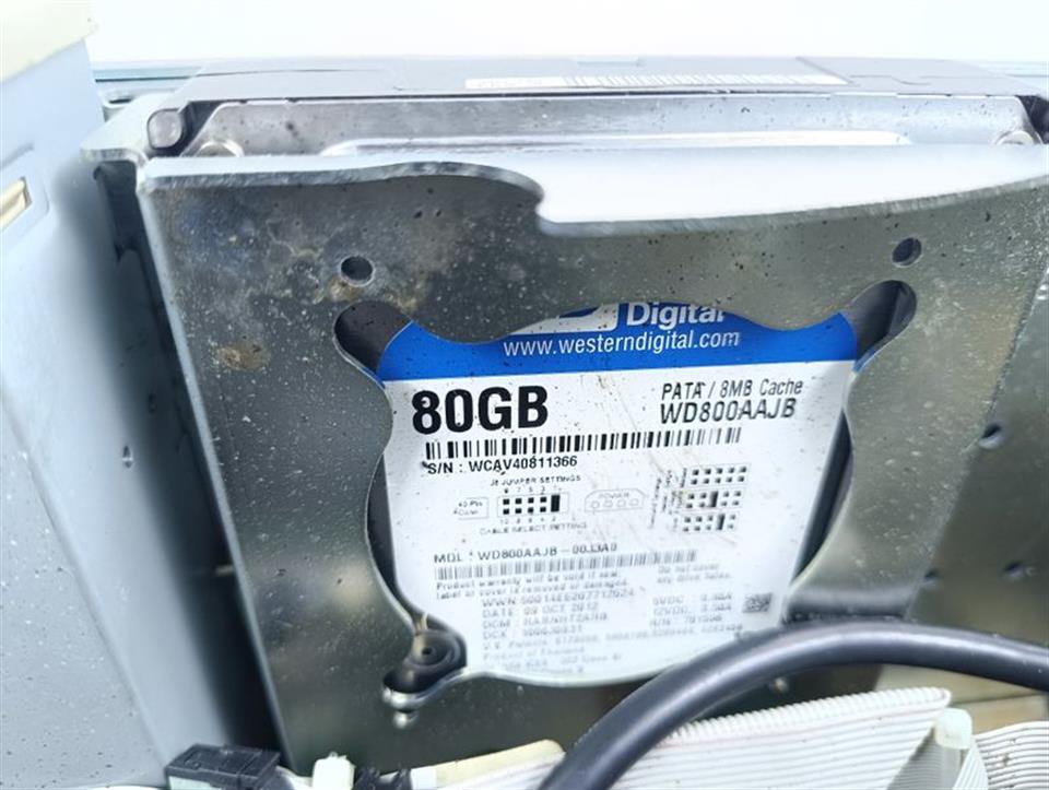 Beckhoff C6140 Ipox IP-4GVI63 + CH7009A_DVI_TV + TEAC FD-235HF + CD-W552GB-095