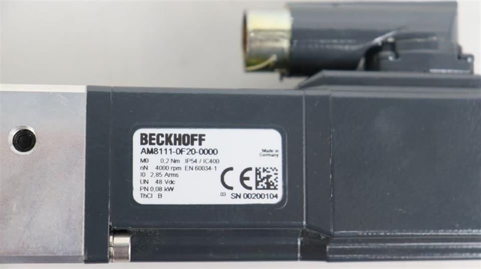 Beckhoff Servomotor AM8111-0F20-0000 + Getriebe PLE040-010-SSSA3AA-E8 NEUWERTIG