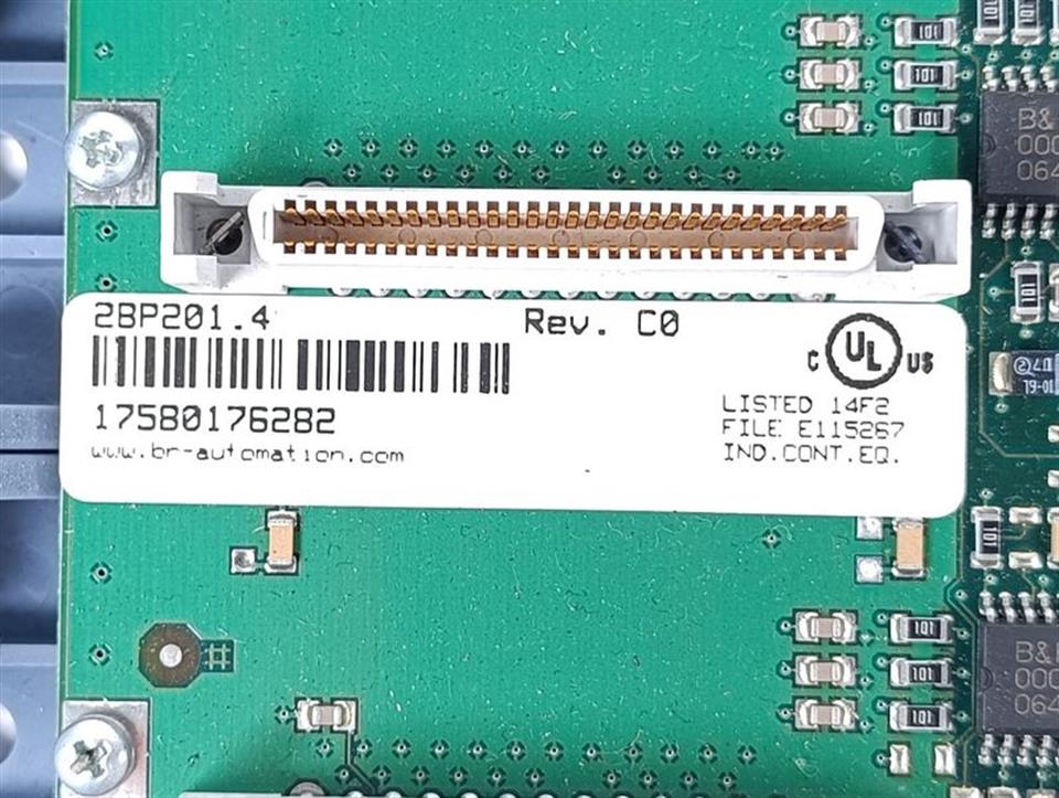 bundr-rack-backplane-2bp2014-revc0-top-zustand-78519-4.jpg