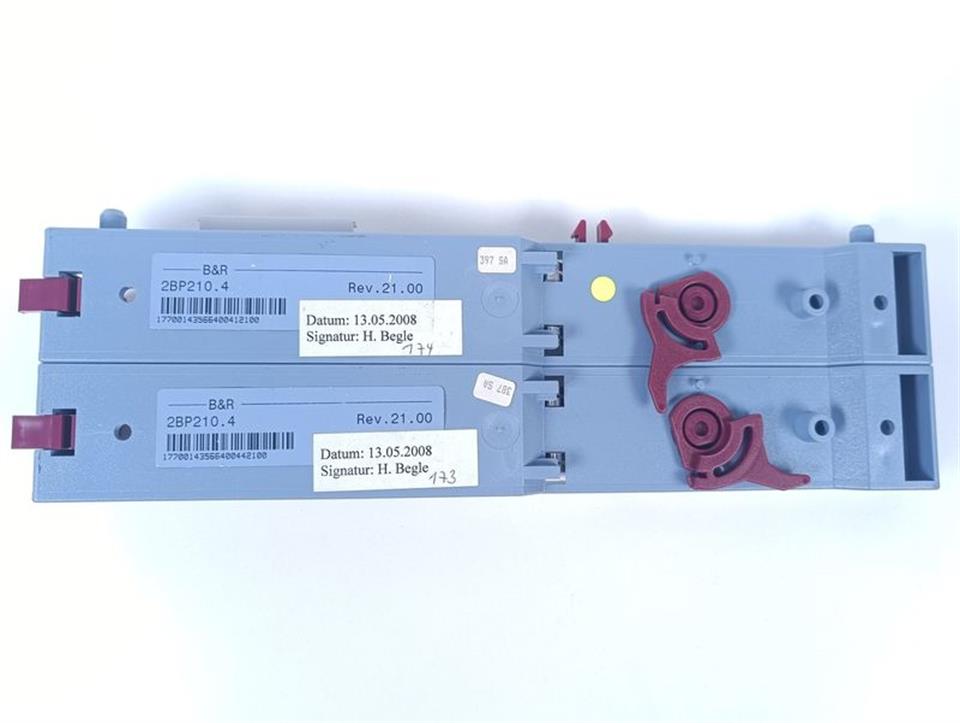 bundr-rack-backplane-2bp2104-rev2100-top-zustand-78508-2.jpg
