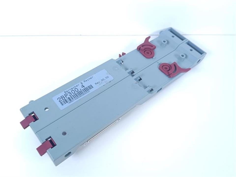 bundr-rack-backplane-2bp3004-rev0000-top-zustand-78660-1.jpg