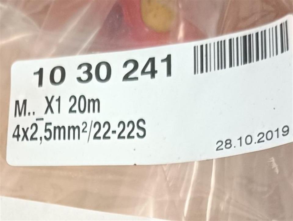 chiron-10-30-241-mx1-20m-4x25mm-konfektionsltg-motorltg-fanuc-unused-und-ovp-77808-3.jpg