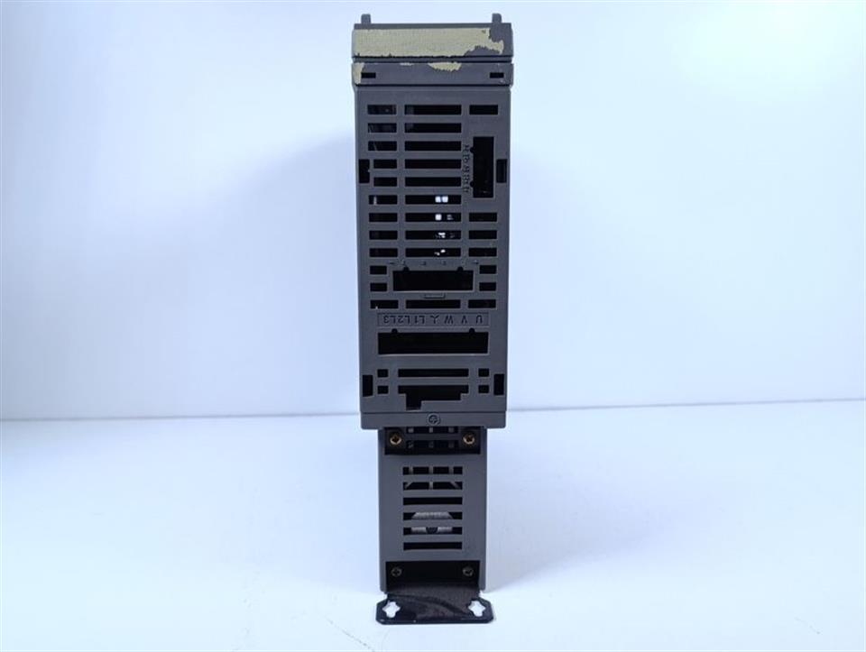 Control Techniques Frequenzumrichter  CDE 075 0,75kw  2,1 A GEBRAUCHT GUT