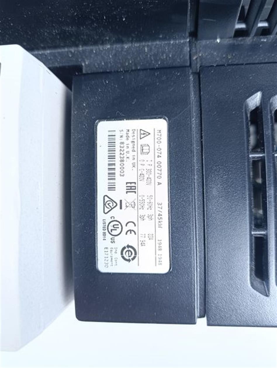 Control Techniques Nidec M700-074-00420 A 37/45kW 88A 3ph TESTED & TOP ZUSTAND