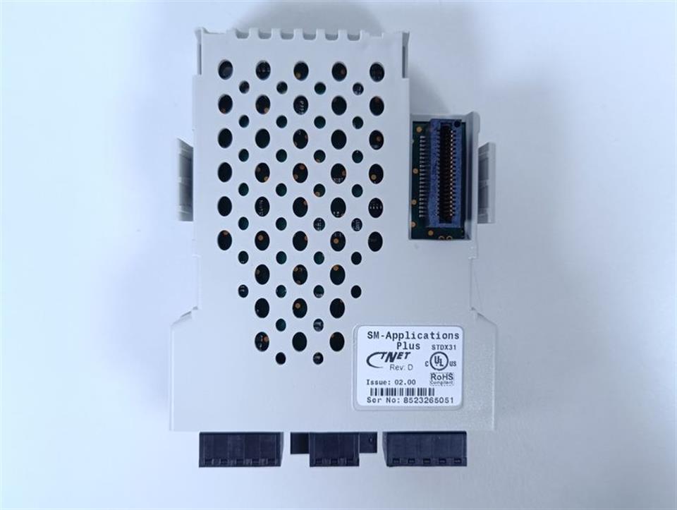 control-techniques-sm-applications-plus-stdx31-revd-issue-0200-top-zustand-83482-4.jpg