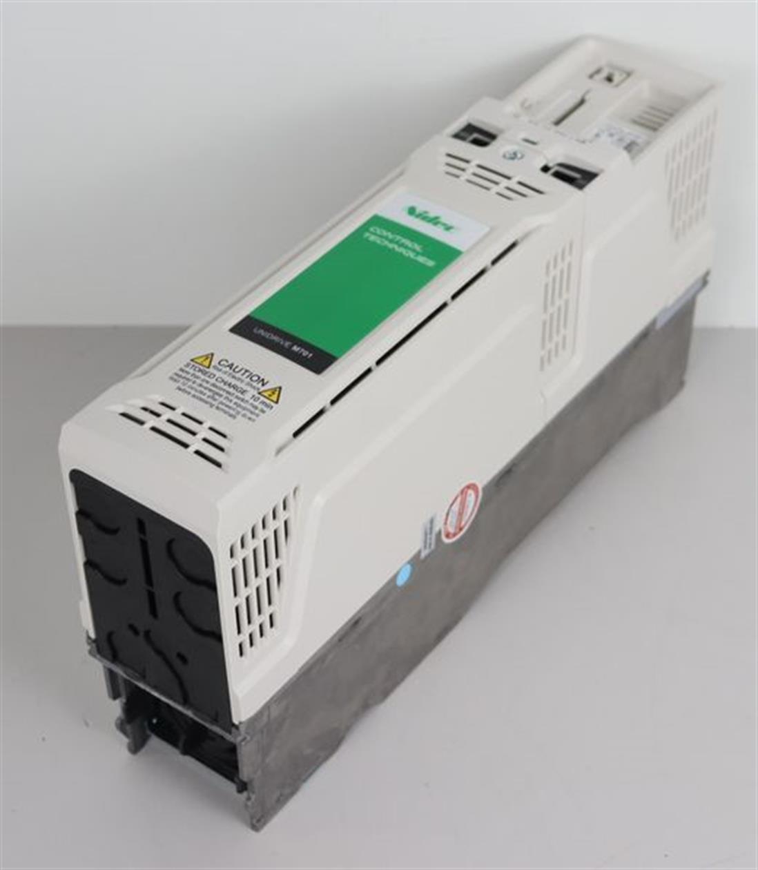 control-techniques-unidrive-m701-034-00062-a101-00-ab100-tested-und-unused-und-ovp-60314-4.jpg
