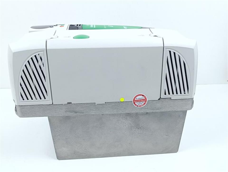 control-techniques-unidrive-sp3401-400v-185kw-keypad-tested-und-top-zustand-63135-5.jpg