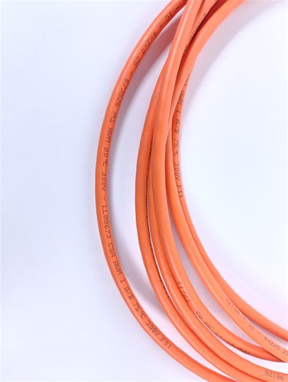 danaher-motion-cavo-sfd-per-akd-20101-5m-unused-und-ovp-78831-4.jpg