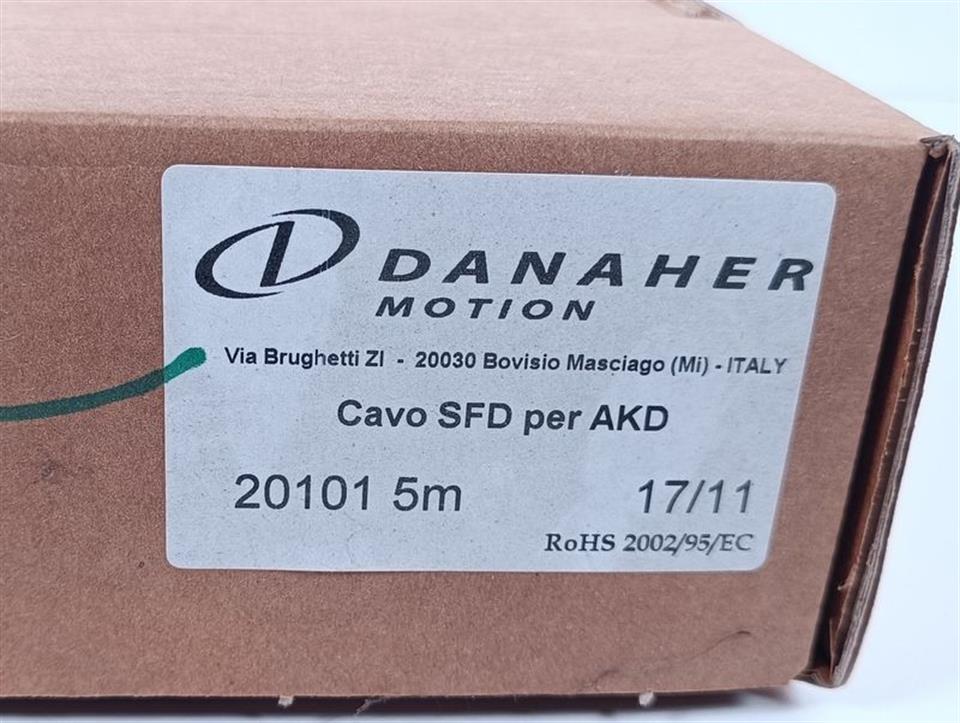danaher-motion-cavo-sfd-per-akd-20101-5m-unused-und-ovp-78831-5.jpg