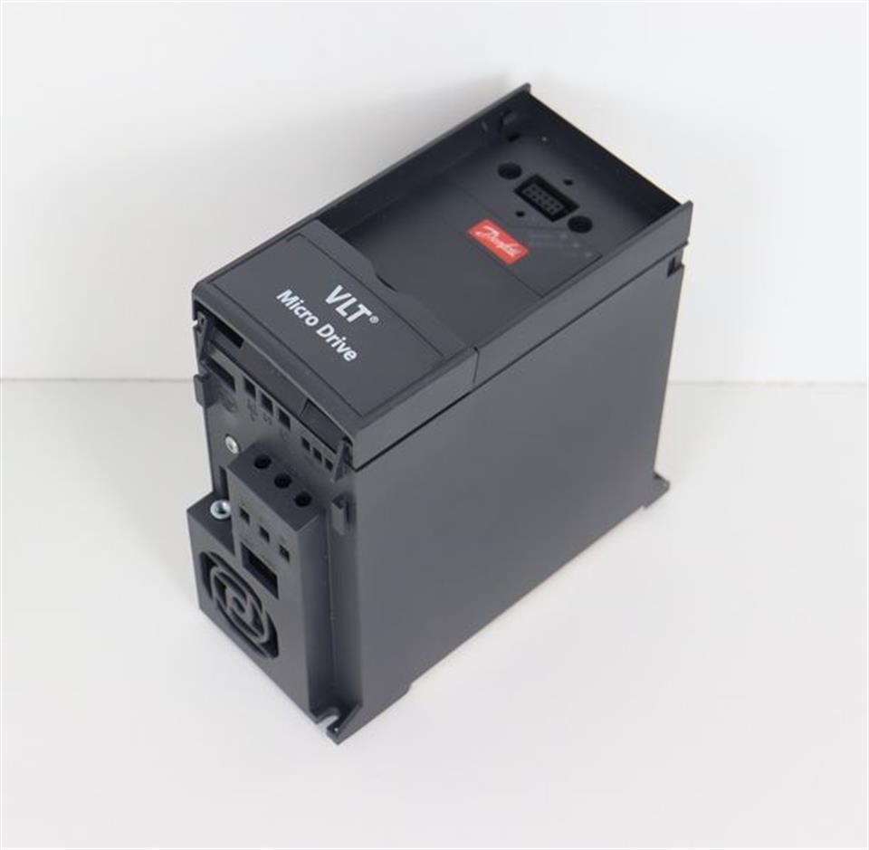 danfoss-fc-051pk37t4e20h3xxcxxxsxxx-frequenzumrichter-tested-und-unused-und-ovp-61828-5.jpg