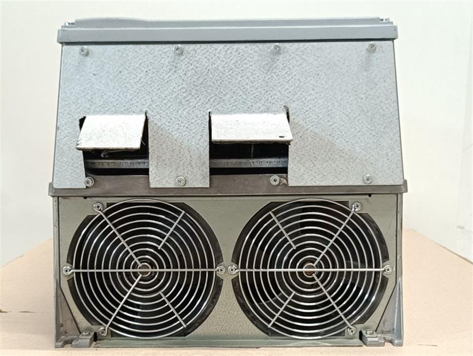 Danfoss FC-102P75KT4E55H1UGCDXXSXXXXAXBXCXXXXDX 131F3246 TESTED & TOP ZUSTAND