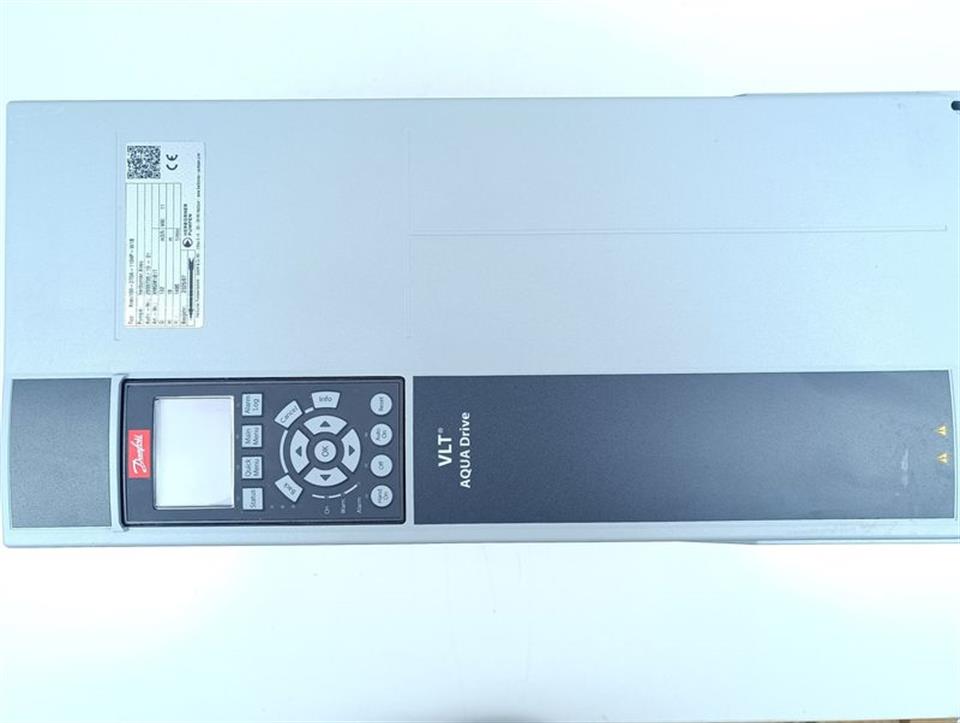Danfoss VLT AQUA Drive FC-202P11KT4E55H3 P/N: 131N4438 TESTED & NEUWERTIG